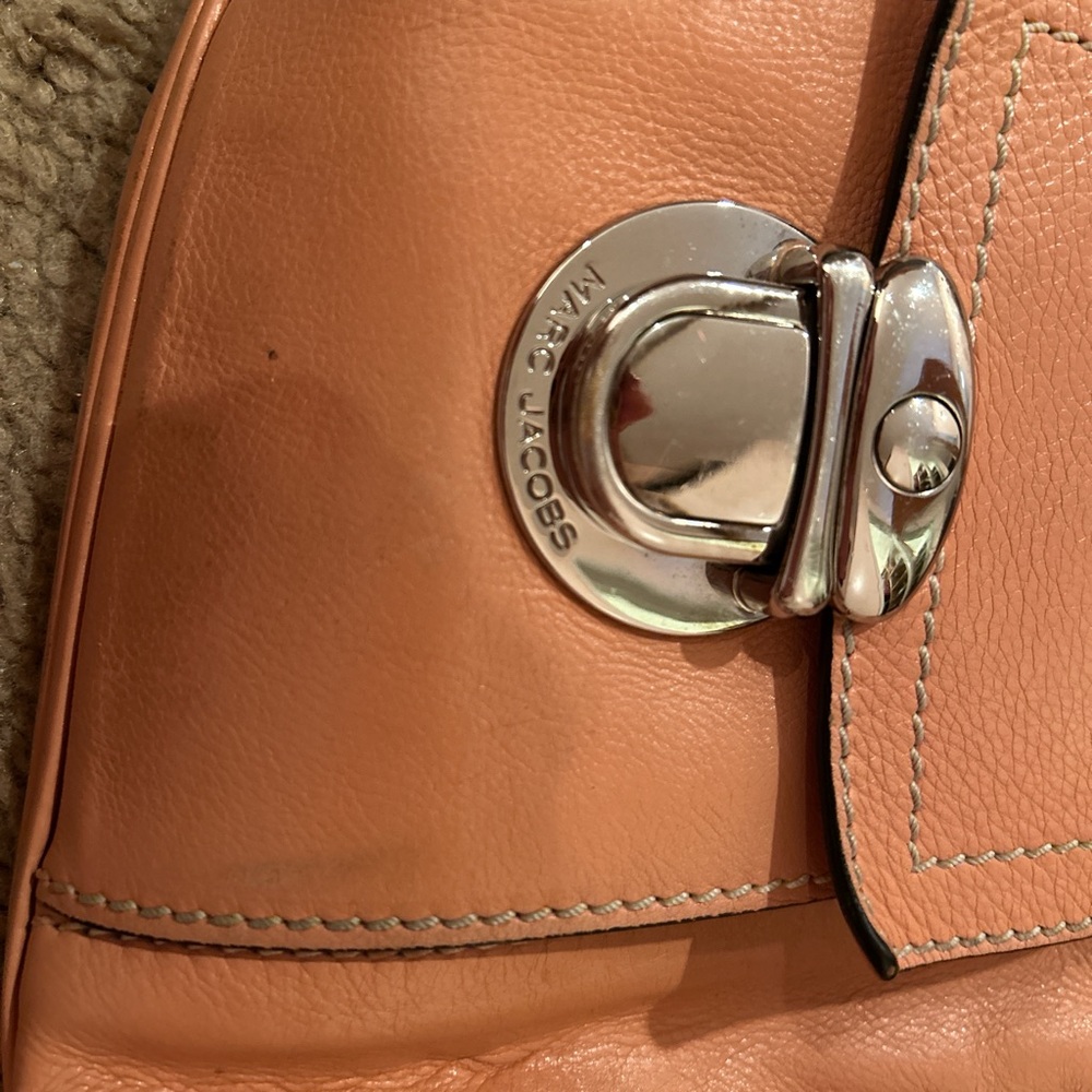 Marc Jacobs Coral Leather Shoulder Bag